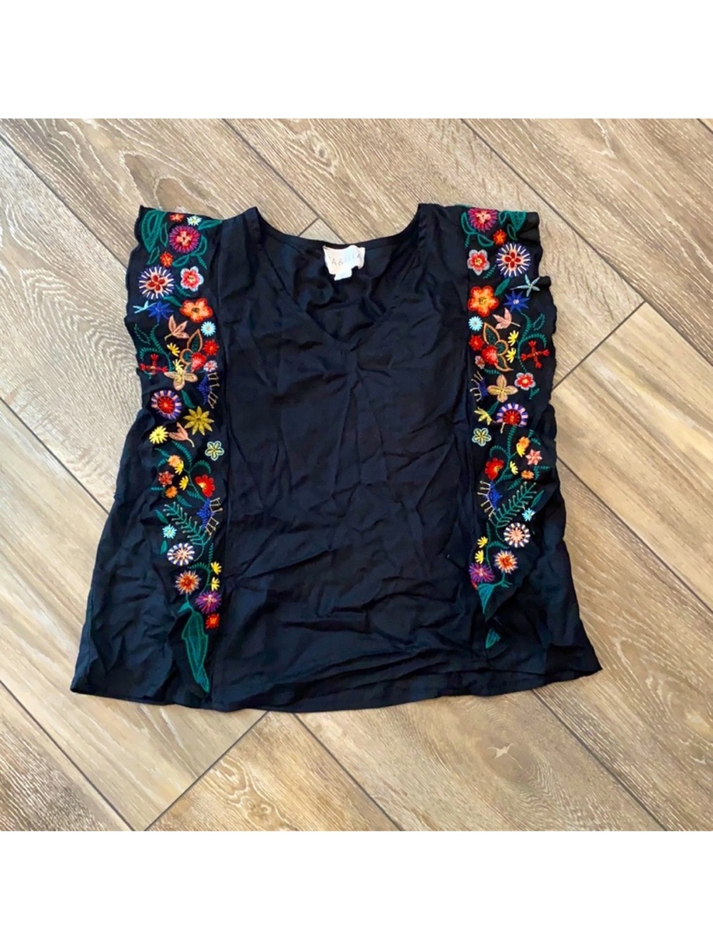 Isa & Ella Black Embroidered Flutter Sleeve Blouse